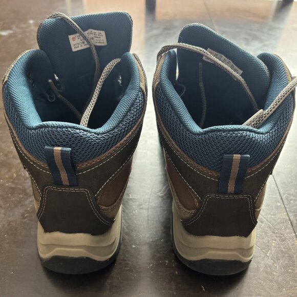 Timberland Women's Mt. Maddsen Mid WaterProof Hiking Boots – Grey/Olive - Picture 9 of 15